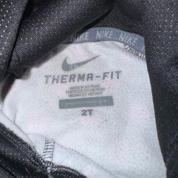 Toddler Nike pullover - Picture 3 of 5